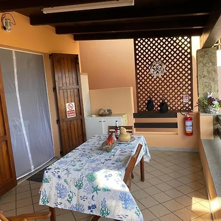 Casa Giogio Feriehus Torre dei Corsari